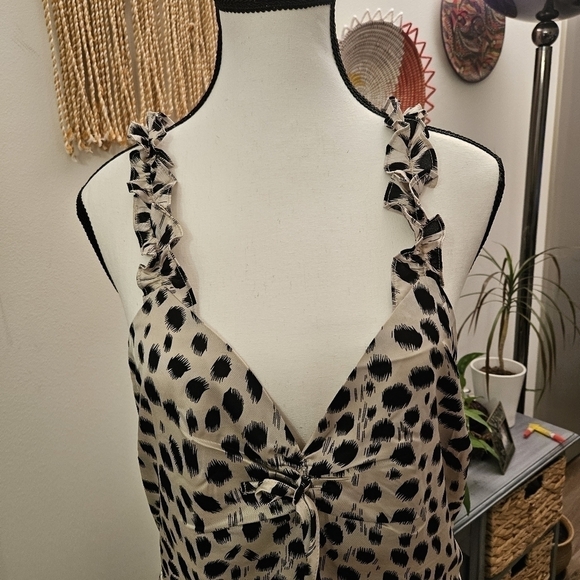 Lucy Paris Sierra Leopard Animal Print Ruffle Strap V-Neck Midi Dress Size L - Picture 5 of 10
